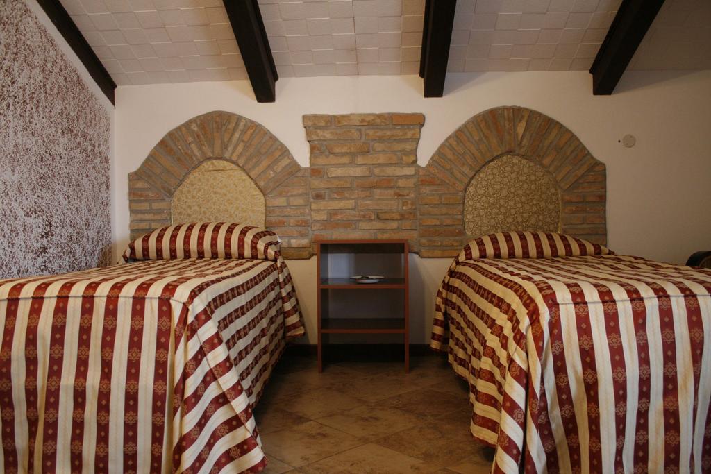 Soprattutto Bed & Breakfast Montalbano Ionico Екстериор снимка